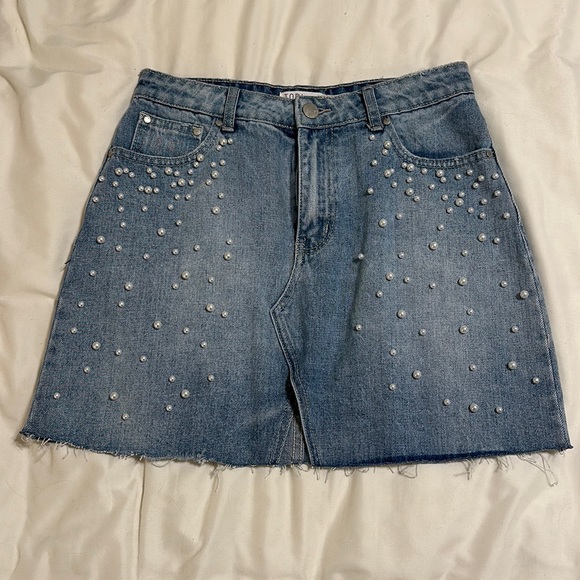 Pearl Denim Skirt - Picture 2 of 5